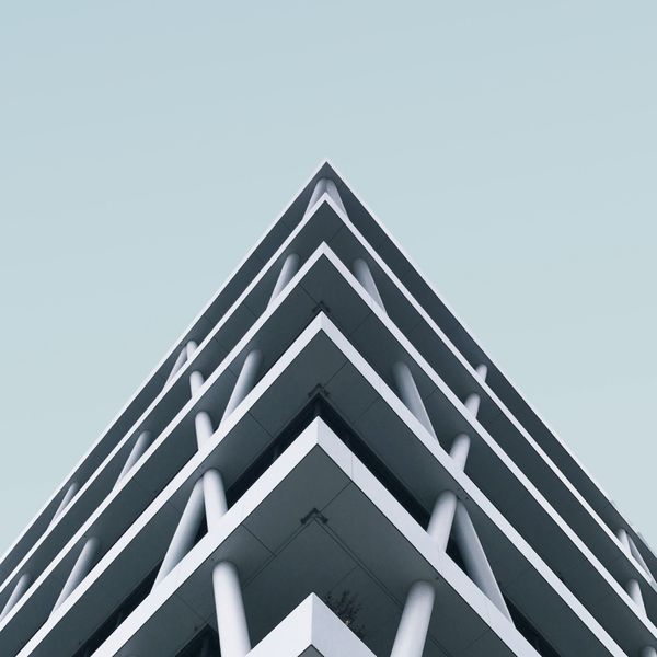 Hero 4 Top